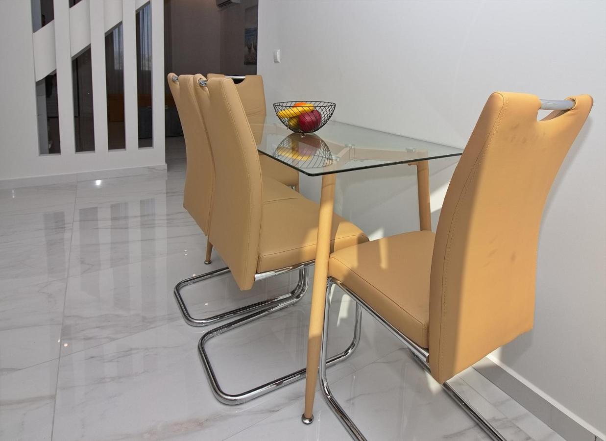 Corfu  Garitsa Gem Suite מראה חיצוני תמונה
